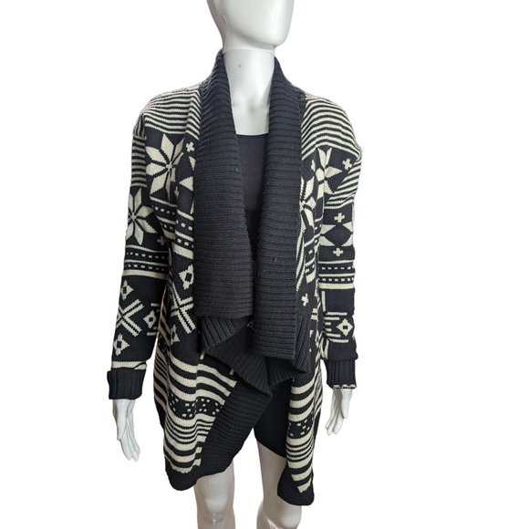 Express Black & White Snowflake Waterfall Cardigan Merino Wool Blend sz M - Picture 2 of 9